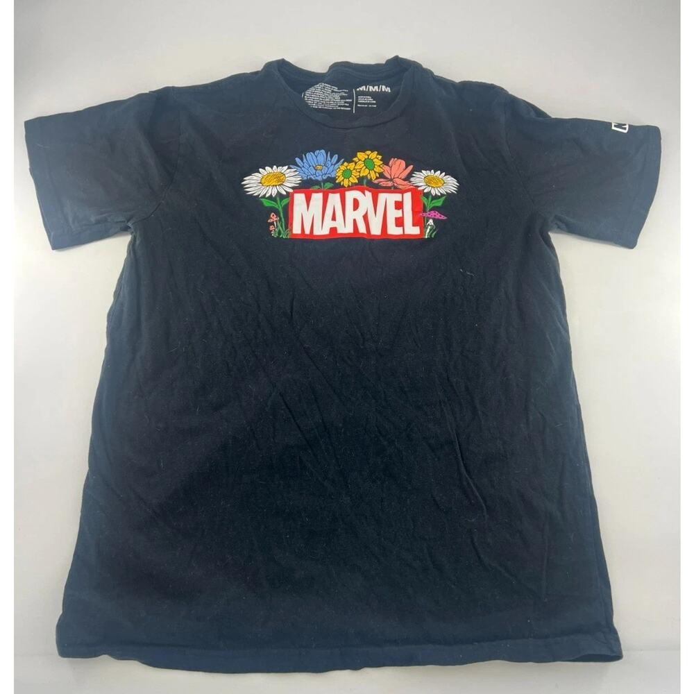 Marvel Tshirt Womens Medium Black Flower Short Sleeve Cotton Pullover Logo